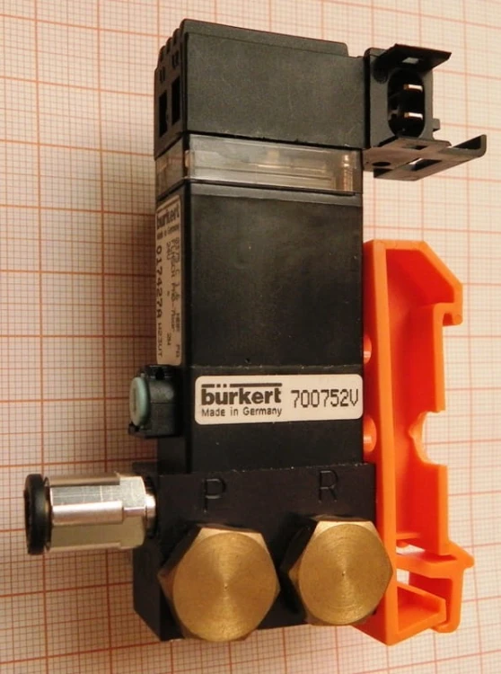 dbc487bdb332826e5a7454a2066e3054