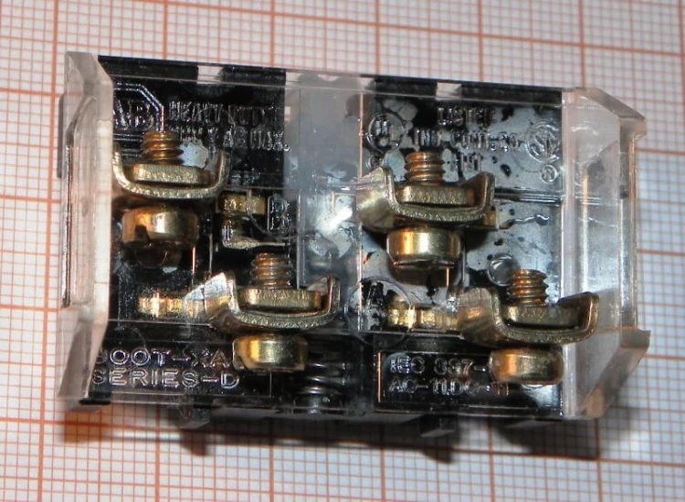 68ab676144e86e5c9320e75cbf5cf799