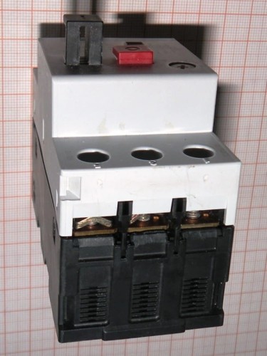 75910af2550f34724bf8772903318425