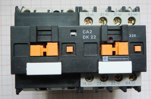 8325181bbf2959042e05eec17c3e373f