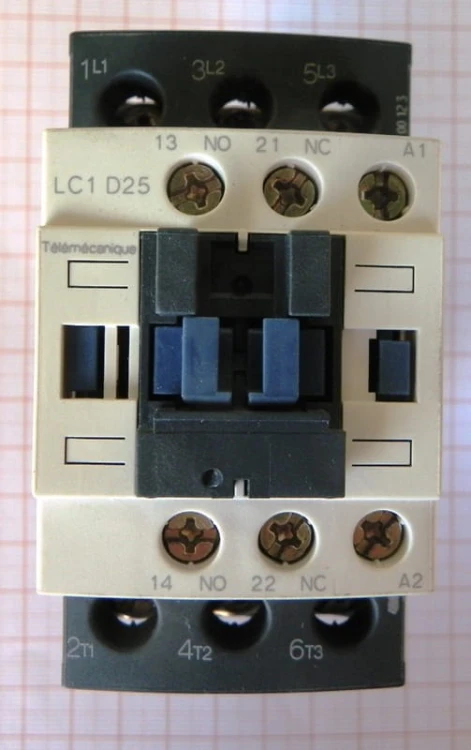 1a409ba5537d55fa33fd41cf016d0ea5