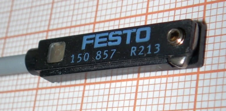 003d38b7714df78a2cf1aed5bd785552