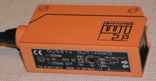 472