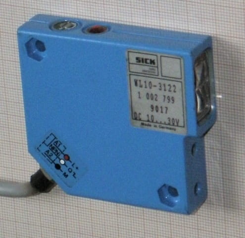 561