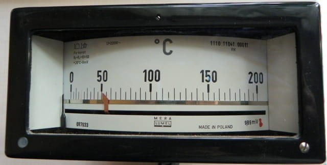 793