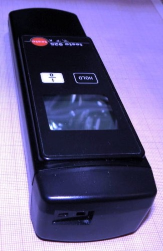 962